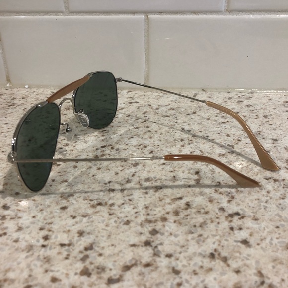 Unisex Shuron NIB MacArthur sunglasses. Ronsir wood grain collection - Picture 4 of 4